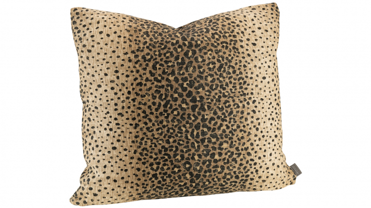 Melba brown kuddfodral 50x50cm i gruppen Inredning / Textil / Prydnadskuddar hos Trosa Mbler (AW70-00495-3)