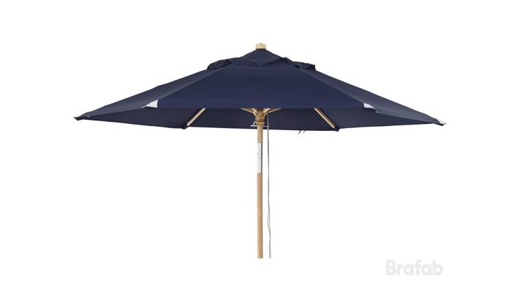 Trieste parasoll bl 250cm i gruppen Utembler / Solskydd / Parasoll hos Trosa Mbler (Brafab_8846-1)