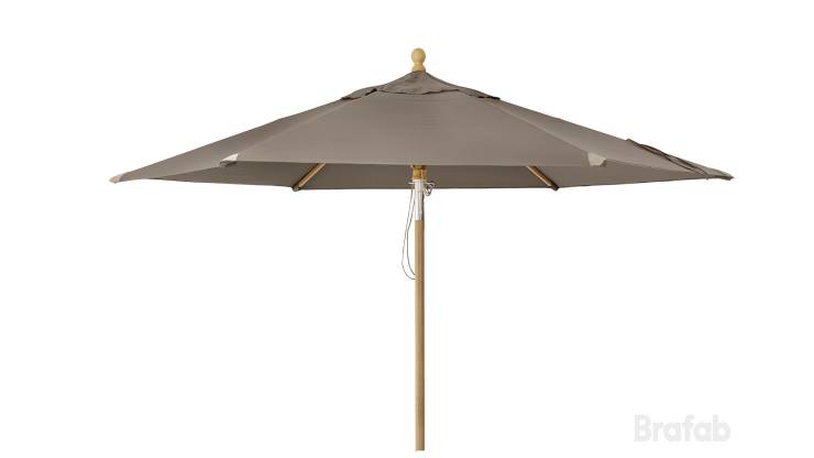 Trieste parasoll taupe 250cm i gruppen Utembler / Solskydd / Parasoll hos Trosa Mbler (Brafab_8846-25)