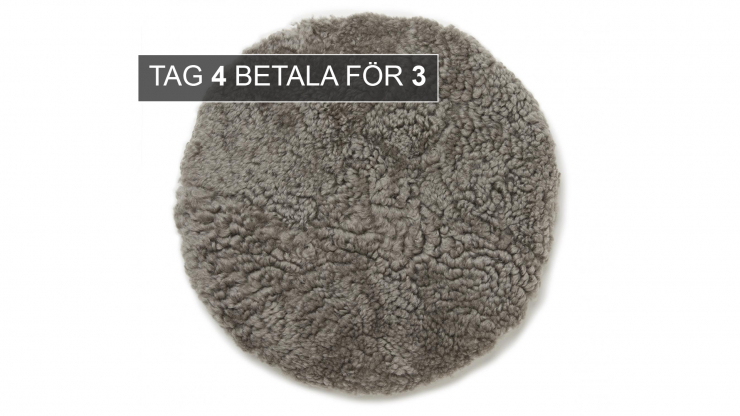 Curly pad sittdyna frskinn natural grey i gruppen Inredning / Textil / Sittdyna hos Trosa Mbler (SW-DYNA33424)